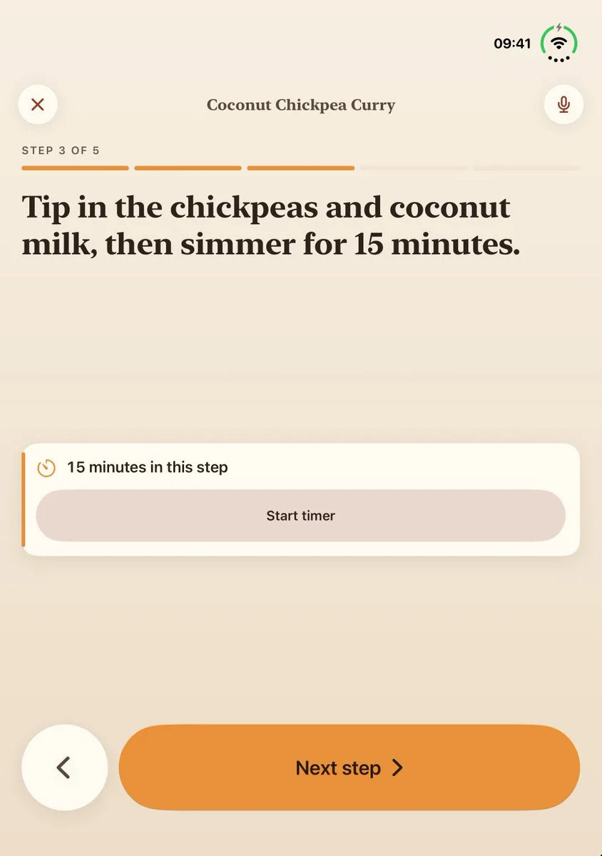 Developer-supplied YumYums iPhone Duo simulator screenshot: half-folded cooking instructions above timer and navigation controls.